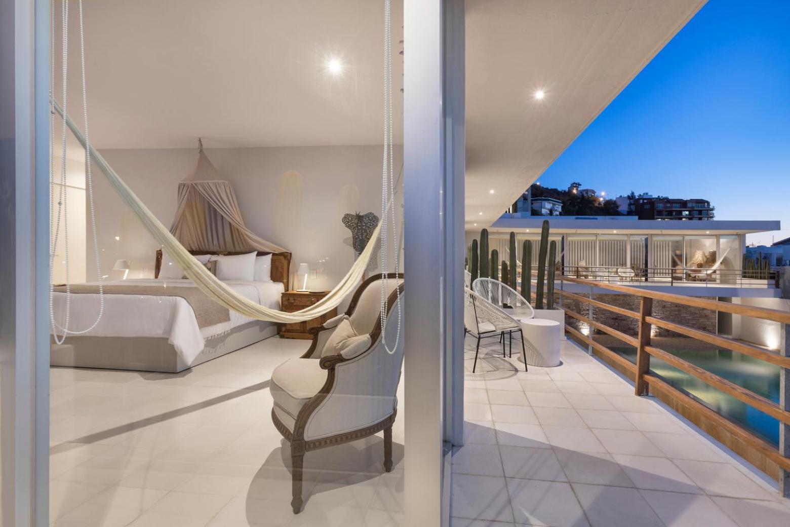 Deluxe Suite Sea View