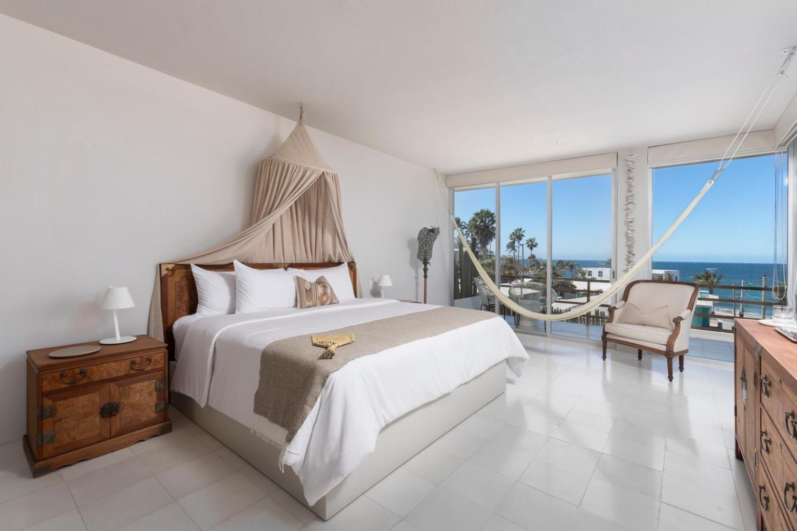 Deluxe Suite Sea View